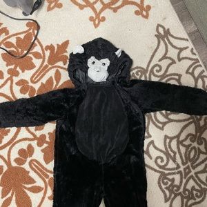 Kids gorilla costume! Size 4T/5T